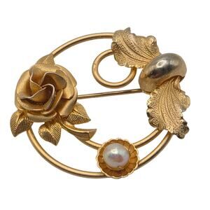 Vintage Gold Tone Rose Pearl Circle Brooch Romantic Floral Pin